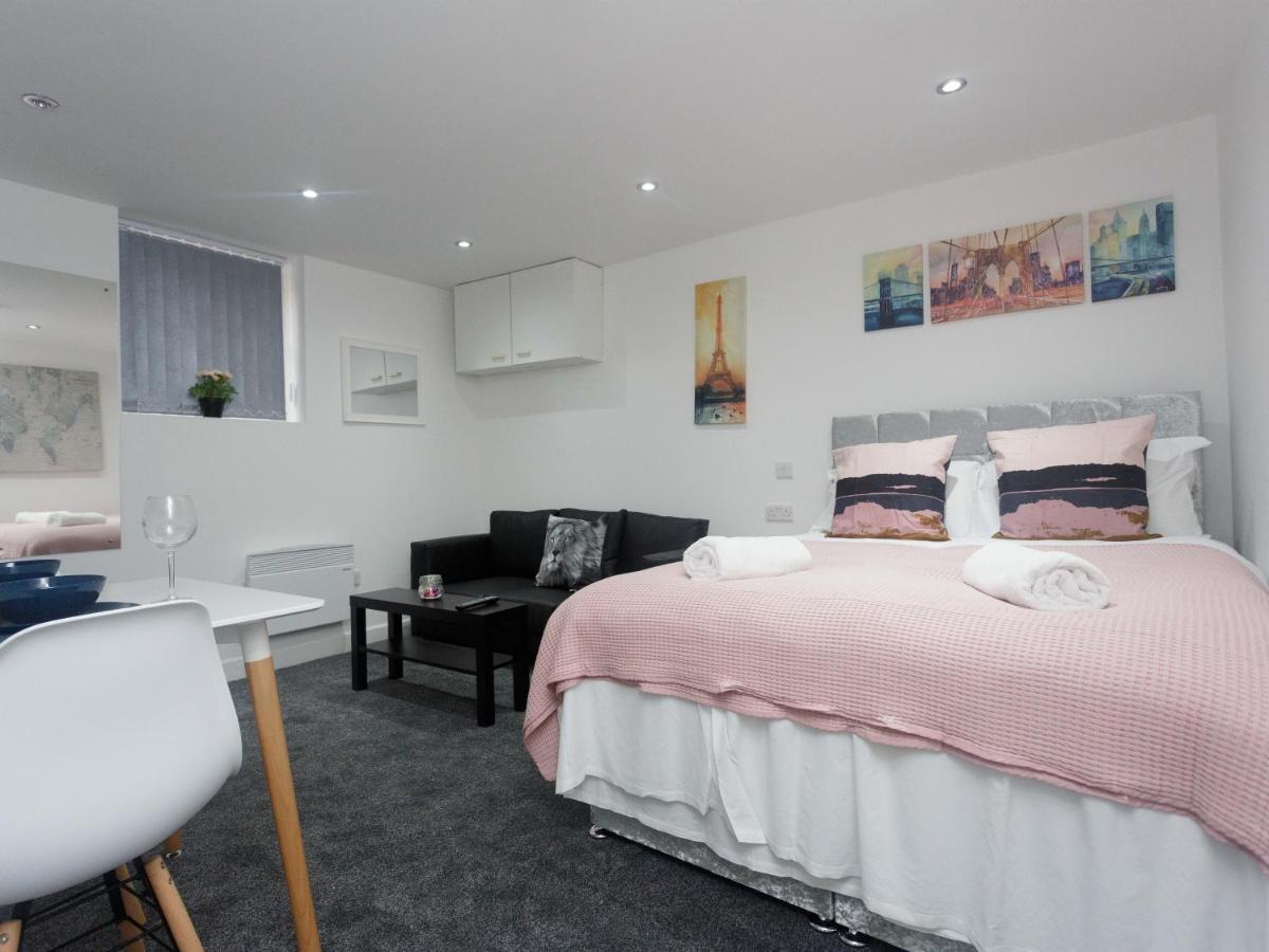 City Hospital Apartments Leeds  Ngoại thất bức ảnh